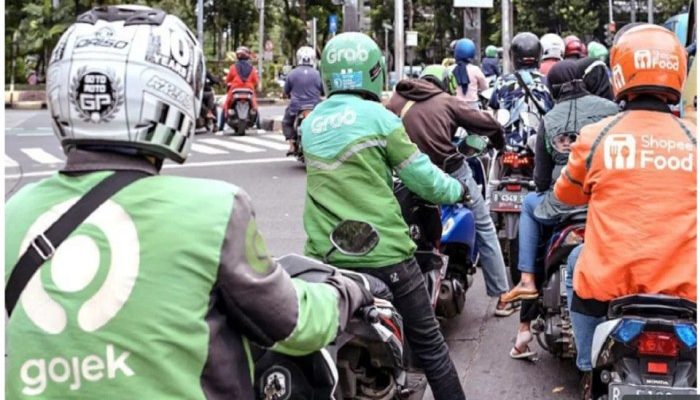 Peraturan Komisi Ojek Online Grab Gojek Maxim inDrive dan Transparansi