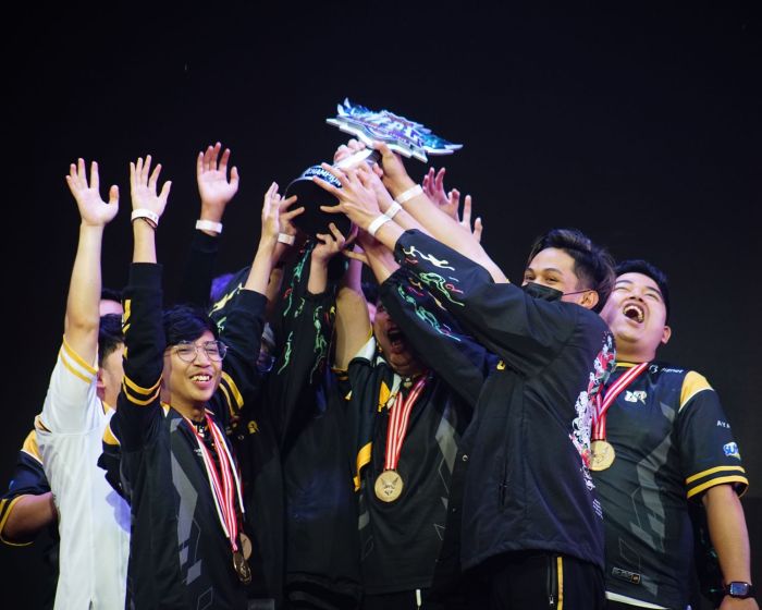 Perkembangan RRQ Hoshi di MPL ID Season 15 sampai Week 7