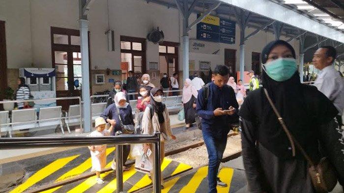 Kapasitas kereta api Daop 9 untuk perjalanan libur panjang Waisak