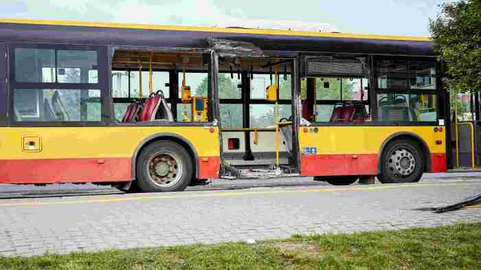 Tanggung jawab perusahaan bus atas kecelakaan rem blong