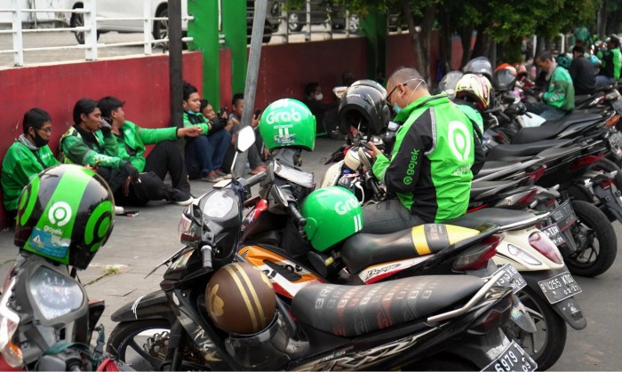 Pengaruh aksi serentak pengemudi ojol terhadap ekosistem transportasi online