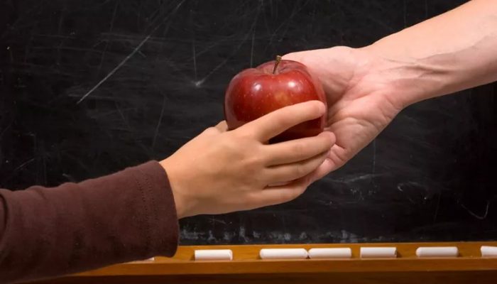 Promo Terbaik untuk Guru di Apresiasi Guru Nasional 2025