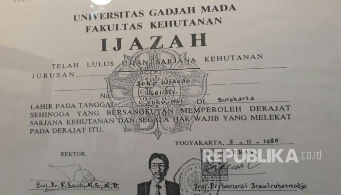 Tanggapan Jokowi Soal Ijazah Palsu Sebuah Analisis Komprehensif