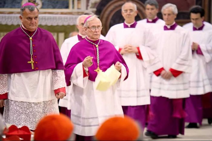 Konteks munculnya nama robert prevost sebagai paus