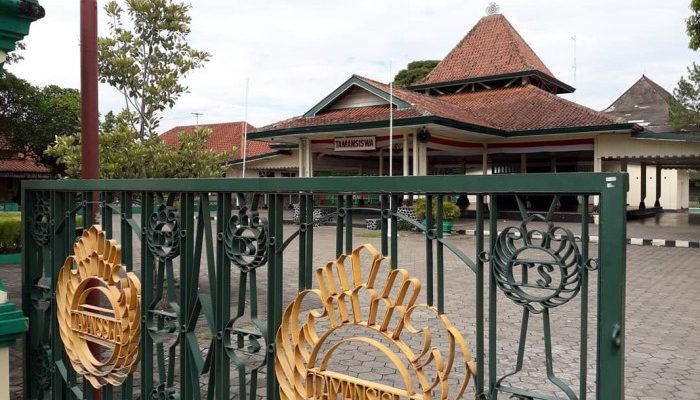 Sejarah Museum Ki Hajar Dewantara dan Koleksi Uniknya