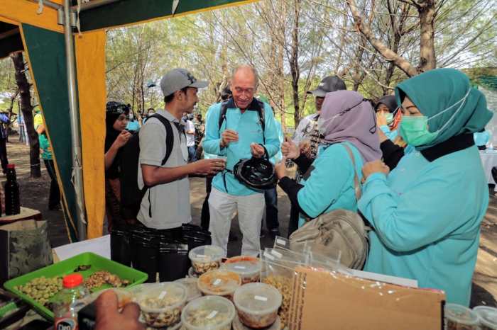 Kerjasama pemerintah dengan kelompok sadar wisata