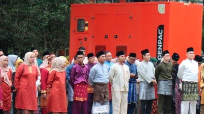 Peran bank mandiri hari pendidikan nasional