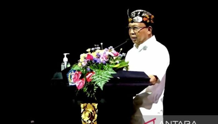 Ketidaknyamanan Gubernur Koster Akibat Aturan Makan Acara Penting