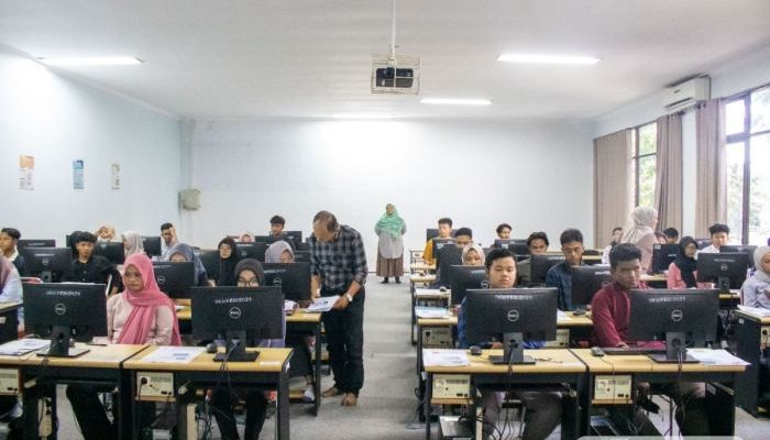 Keuntungan Daftar Kelas Internasional Unesa Tanpa UTBK SNBT 2025