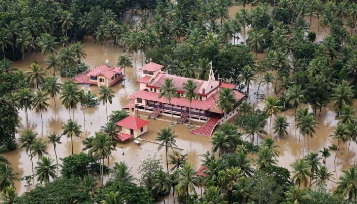 Dampak Banjir Sipora dan Peran Bhabinkamtibmas