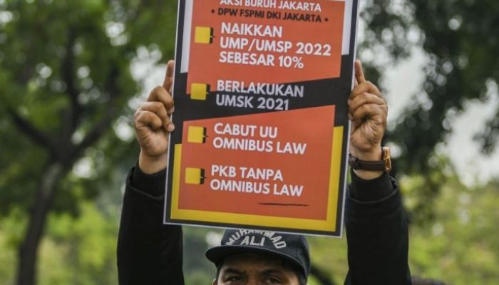Subsidi Upah Tak Cukup Atasi Masalah Utama Buruh