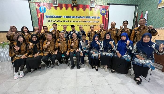 Daftar Program Studi UNESA dengan Syarat Rapor dan Sertifikat