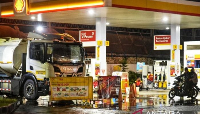 Dampak Penutupan Selat Hormuz pada Harga Bahan Bakar Dunia