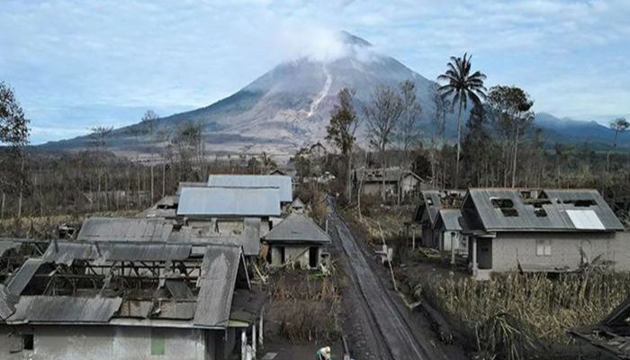Langkah Antisipasi Warga Hadapi Erupsi Gunung Semeru