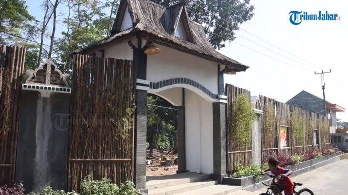 Lembur Pakuan Kabupaten Subang Jadi Destinasi Wisata Politik Riang ...