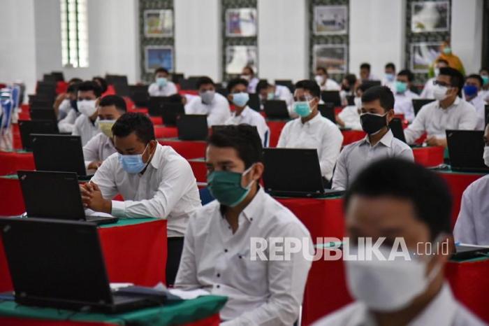 Indikasi kecurangan seleksi masuk SMA/SMK negeri jalur prestasi
