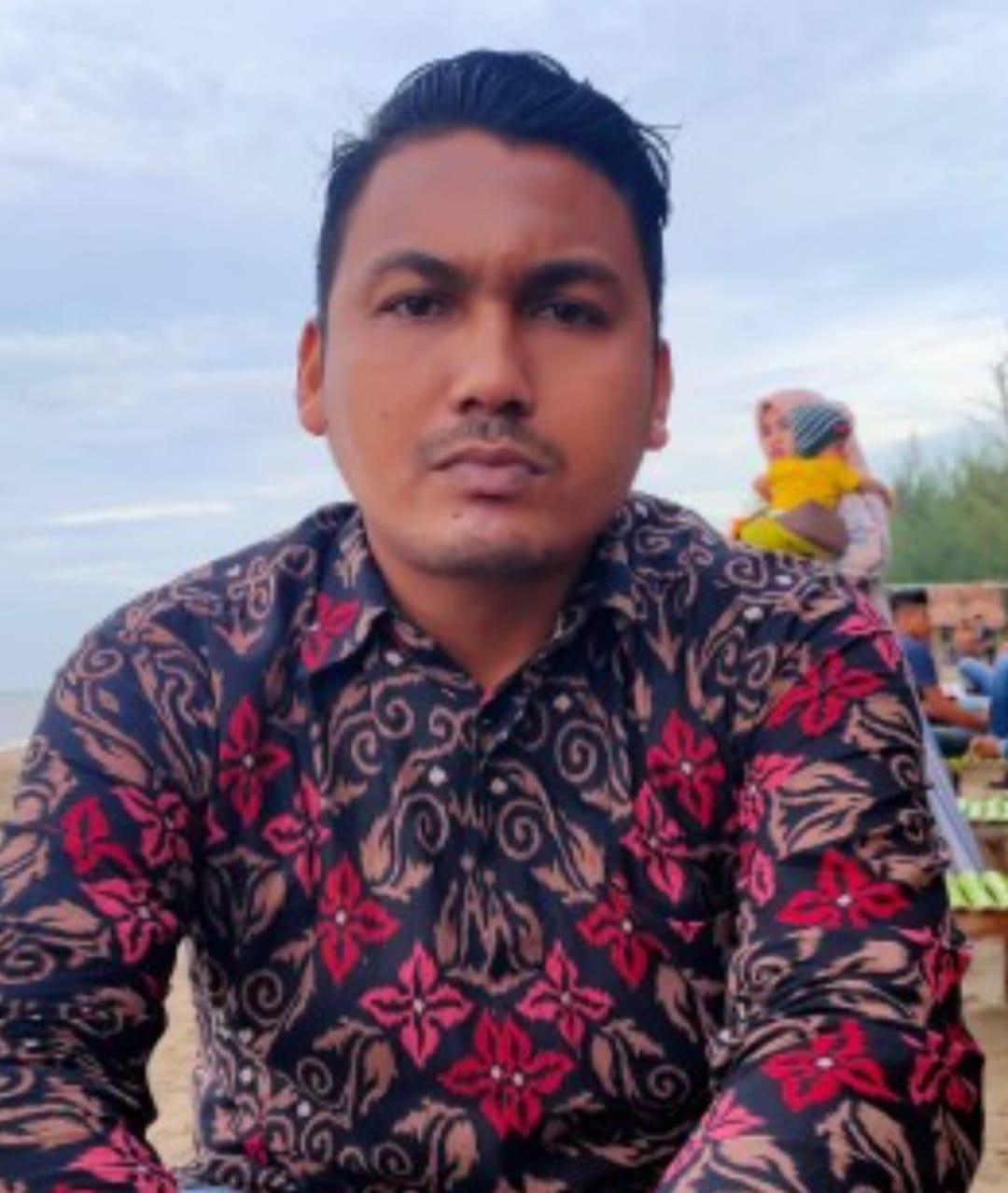 Darwin Eng menilai kepengurusan APDESI Aceh Timur perlu segera diperbarui agar organisasi tetap eksis dan mampu mengawal program pembangunan desa, sementara Syamsuar menegaskan masa jabatannya masih berlaku hingga April 2026.