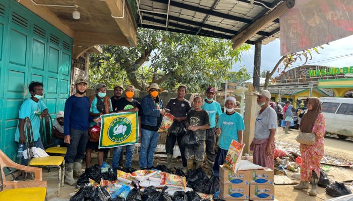 LSM Gadjah Puteh Salurkan Bantuan Kemanusiaan untuk Korban Banjir Bandang di Aceh Tamiang