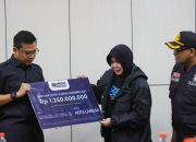 Wali Kota Banda Aceh Serahkan Bantuan Banjir Rp1,25 Miliar kepada Wali Kota Langsa