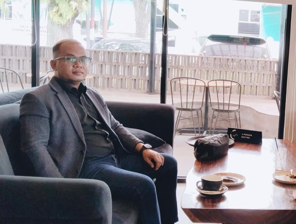 Ajie Lingga SH Inisiator LBH Kantara mendesak Wali Kota Langsa mencopot Kasatgas Bencana terkait birokrasi bantuan korban banjir