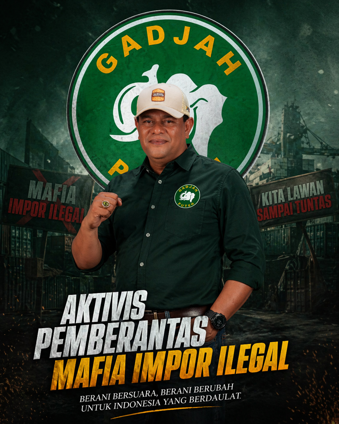 Petugas Bareskrim menyita puluhan ton bawang impor ilegal di gudang Pontianak sebagai bukti pengungkapan kasus penyelundupan