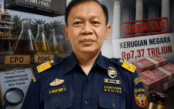 Mantan Direktur Teknis Kepabeanan Bea Cukai R. Fadjar Donny Tjahjadi dalam ilustrasi kasus dugaan korupsi ekspor CPO yang disamarkan sebagai POME atau PAO dengan kerugian negara Rp7,37 triliun.